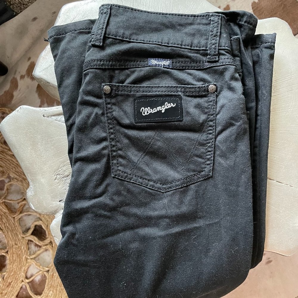 Wrangler Midrise RETRO Flares